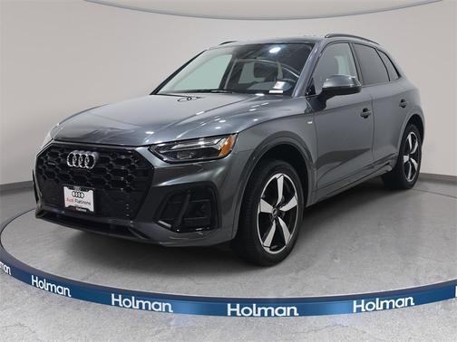 2022 Audi Q5 45 S line Premium Plus