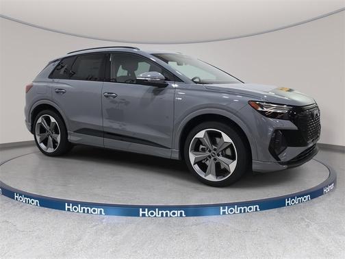 2025 Audi Q4 e-tron 55 quattro Premium