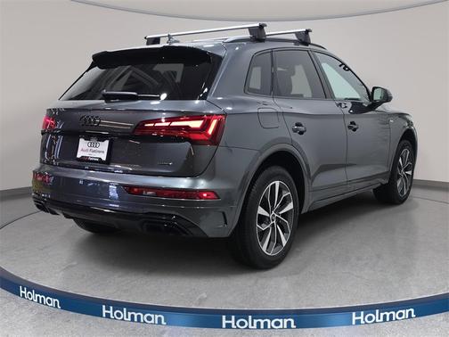 2024 Audi Q5 45 S line quattro Premium