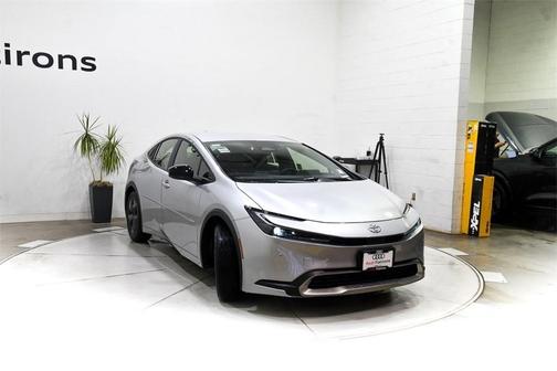2024 Toyota Prius Prime SE