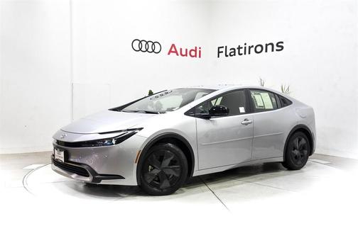 2024 Toyota Prius Prime SE