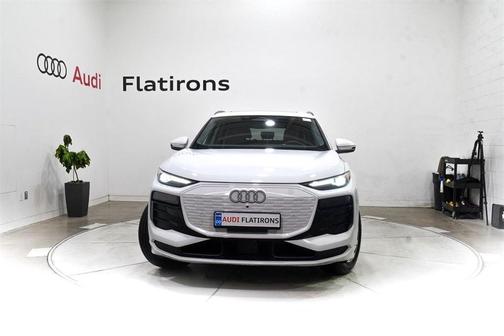 2025 Audi Q6 e-tron Premium