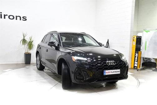 2025 Audi Q5 45 S line quattro Premium