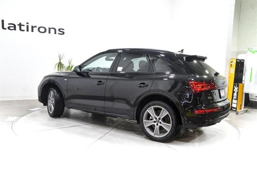 2025 Audi Q5 45 S line quattro Premium