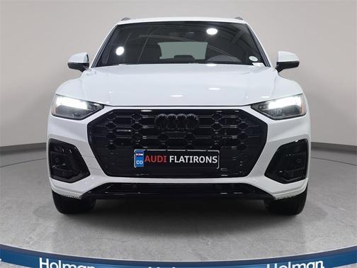 2025 Audi Q5 55 S line quattro Premium