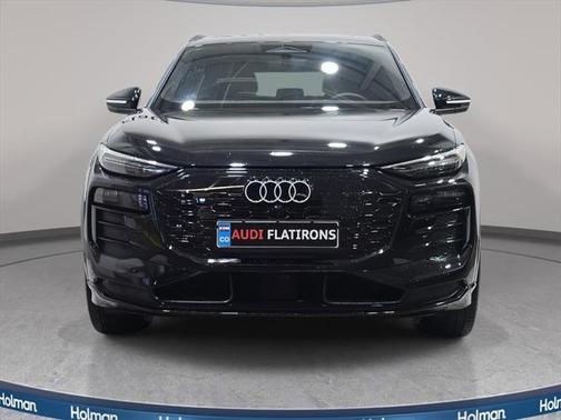 2025 Audi Q6 e-tron Premium Plus quattro