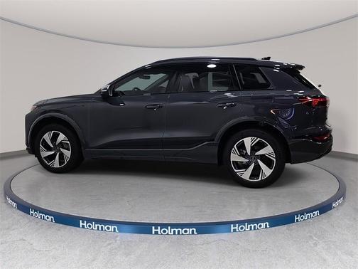 2025 Audi Q6 e-tron Premium