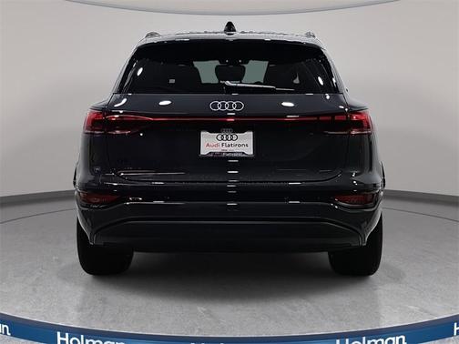 2025 Audi Q6 e-tron Premium