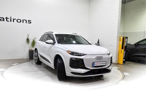 2025 Audi Q6 e-tron Premium