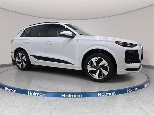 2025 Audi Q6 e-tron Premium