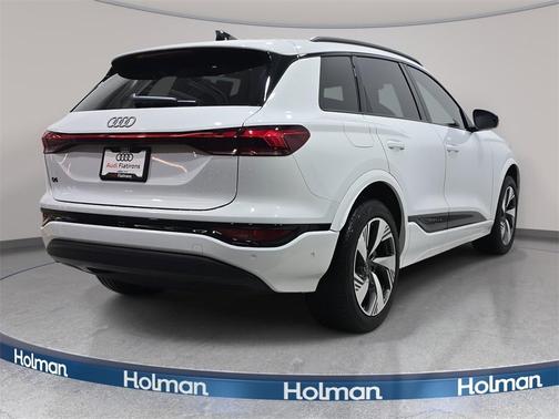 2025 Audi Q6 e-tron Premium