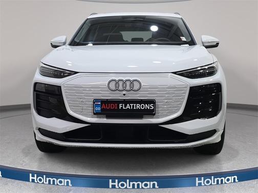 2025 Audi Q6 e-tron Premium