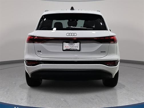 2025 Audi Q6 e-tron Premium