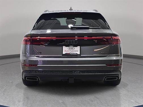 2025 Audi Q8 55 Premium