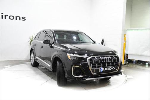 2025 Audi Q7 Premium 45 TFSI quattro Tiptronic