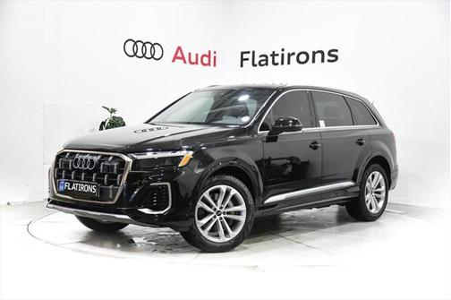 2025 Audi Q7 Premium 45 TFSI quattro Tiptronic