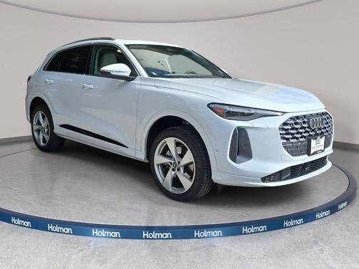 Glacier White Metallic 2025 Audi Q5 2.0T quattro Premium