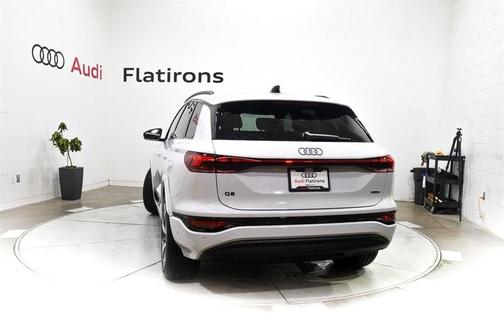 2025 Audi Q6 e-tron Premium