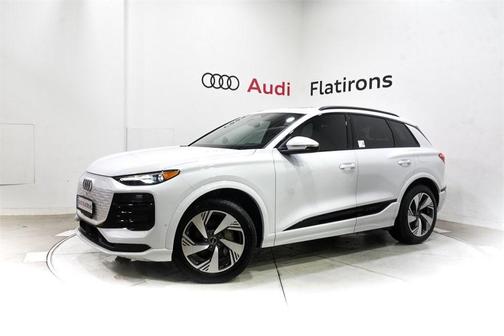 2025 Audi Q6 e-tron Premium