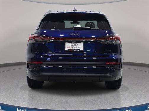 2025 Audi Q4 e-tron 55 quattro Premium