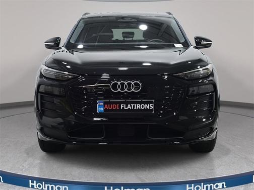 2025 Audi Q6 e-tron Premium