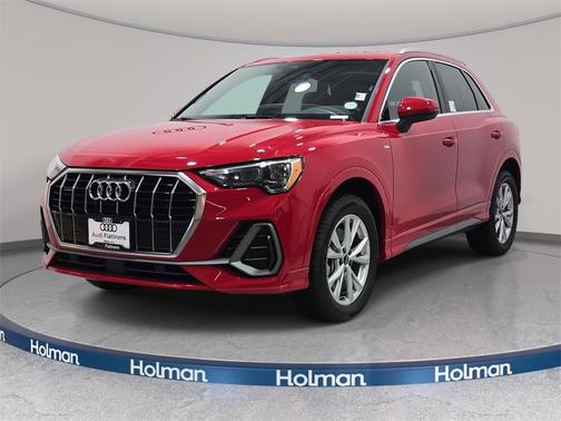 2022 Audi Q3 45 S line Premium