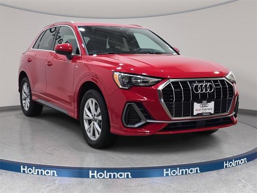 2022 Audi Q3 45 S line Premium