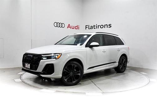 2025 Audi Q7 55 Premium Plus