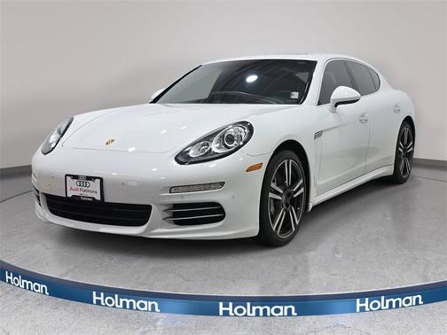 2014 Porsche Panamera 4S
