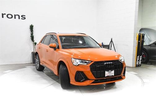 2024 Audi Q3 45 S line Premium