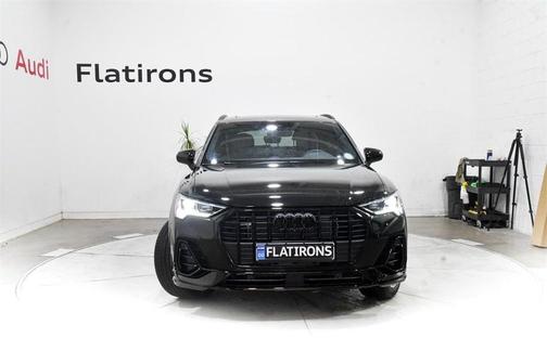 2024 Audi Q3 45 S line Premium