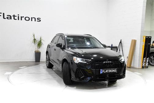 2024 Audi Q3 45 S line Premium