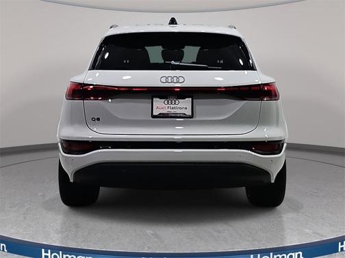 2025 Audi Q6 e-tron Premium