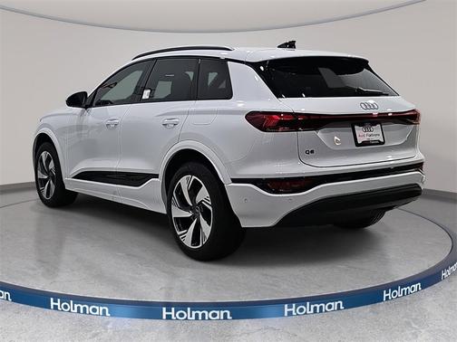2025 Audi Q6 e-tron Premium