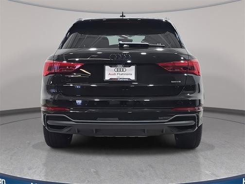 2025 Audi Q3 45 S line Premium