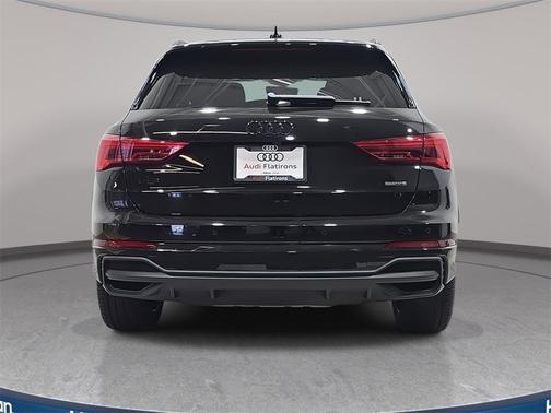 2025 Audi Q3 45 S line Premium