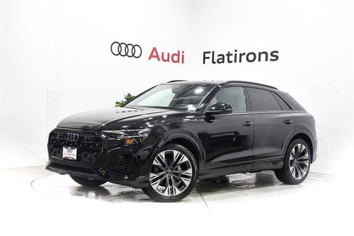 2025 Audi Q8 55 Premium