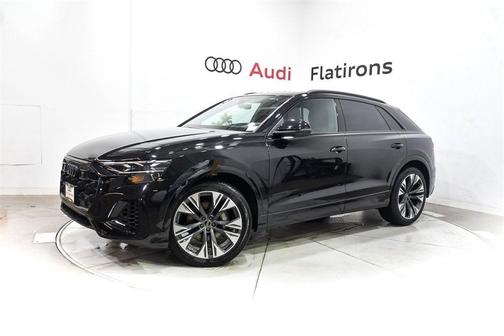 2025 Audi Q8 55 Premium
