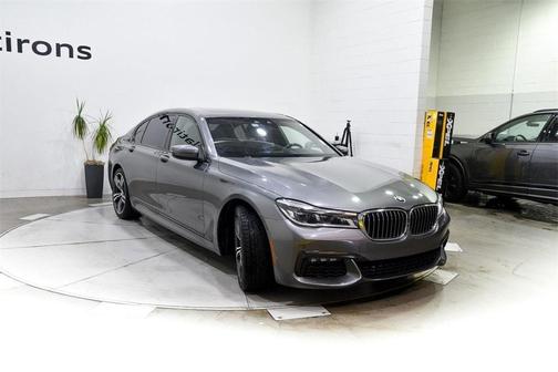 2019 BMW 750 i