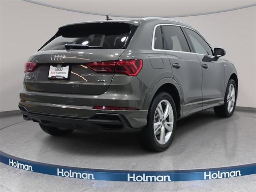 2024 Audi Q3 45 S line Premium
