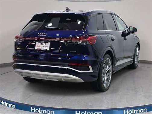 2025 Audi Q4 e-tron 55 quattro Premium
