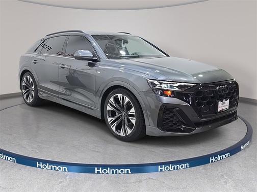 2025 Audi Q8 55 Premium