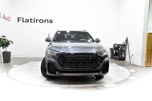 2025 Audi Q8 55 Premium