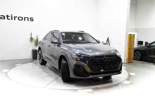2025 Audi Q8 55 Premium