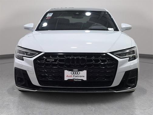 2022 Audi A8 L 55