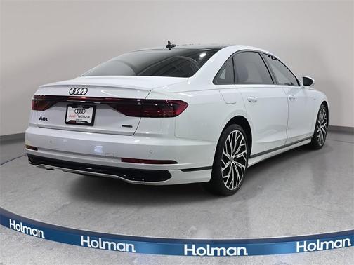 2022 Audi A8 L 55