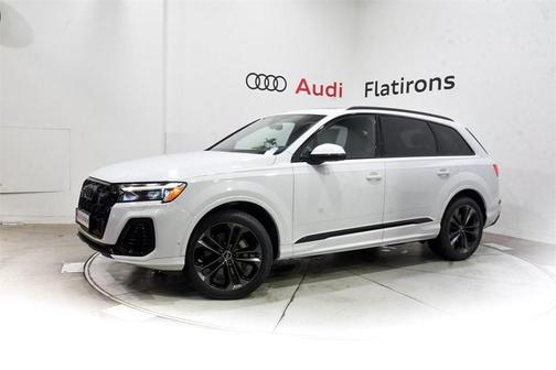 2025 Audi Q7 55 Premium Plus