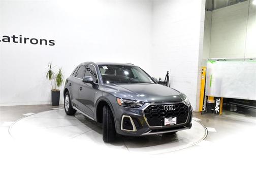 2022 Audi Q5 45 S line quattro Premium