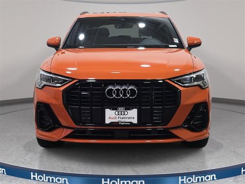 2024 Audi Q3 45 S line Premium