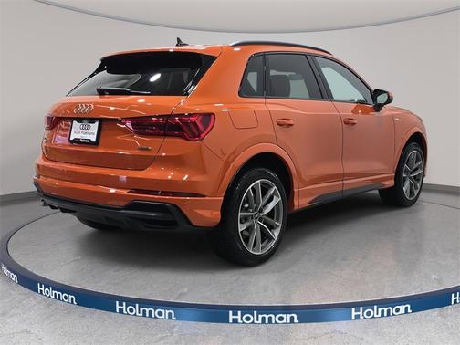 2024 Audi Q3 45 S line Premium